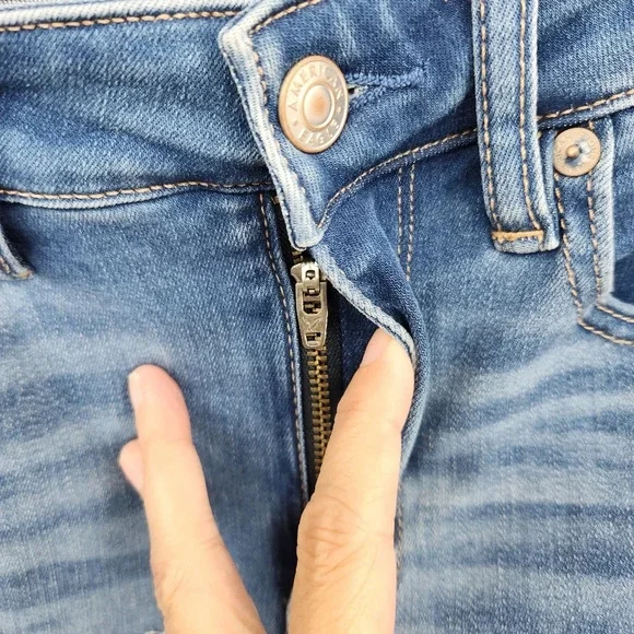 American Eagle Distressed High Rise Jegging Medium Wash Denim Flap Jeans Sz 6R - Picture 5 of 15